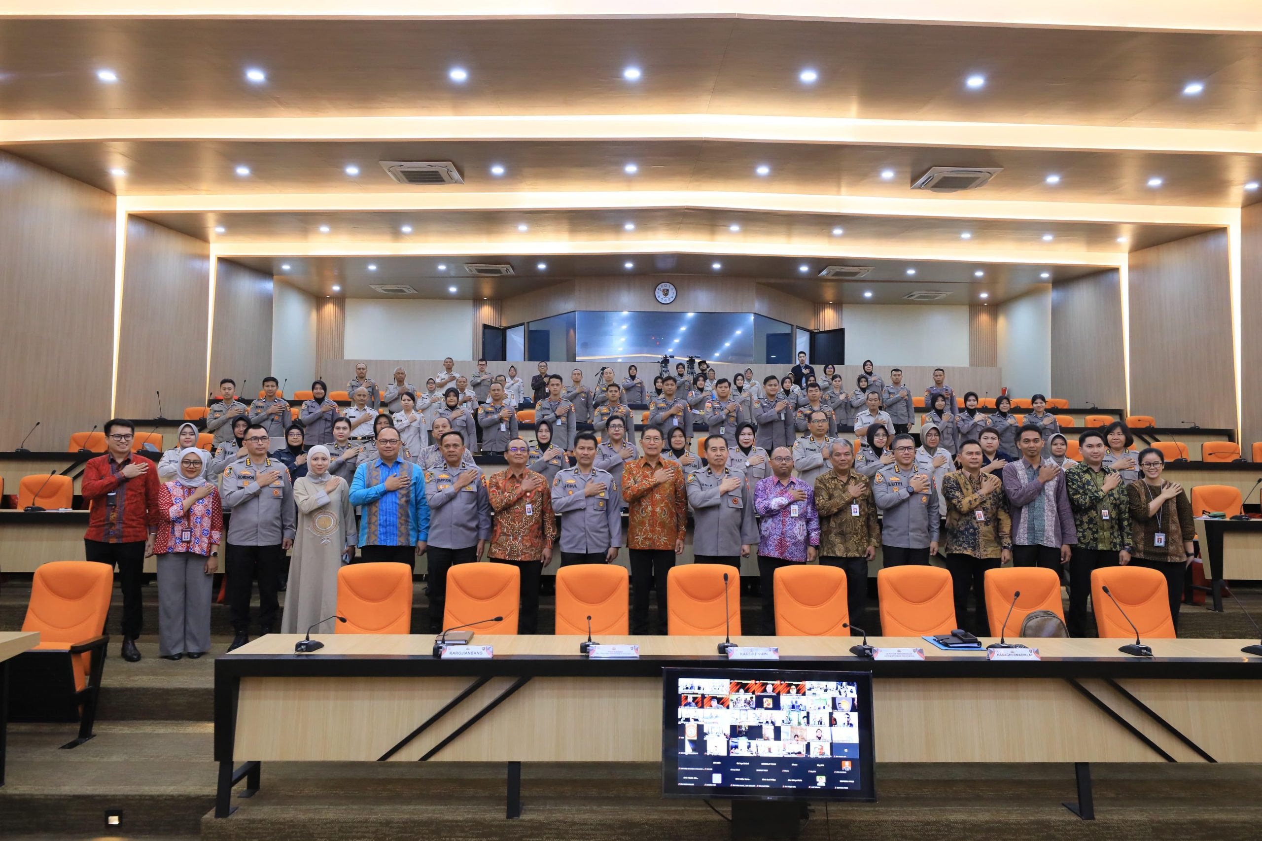 OJK Dorong Peningkatan Literasi dan Inklusi Keuangan untuk Anggota Polri