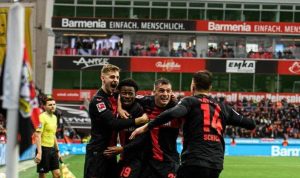 Prediksi Skor Bayer Leverkusen vs Eintracht Frankfurt, Bundesliga Jerman Musim 2024-2025, 19 Oktober 2024