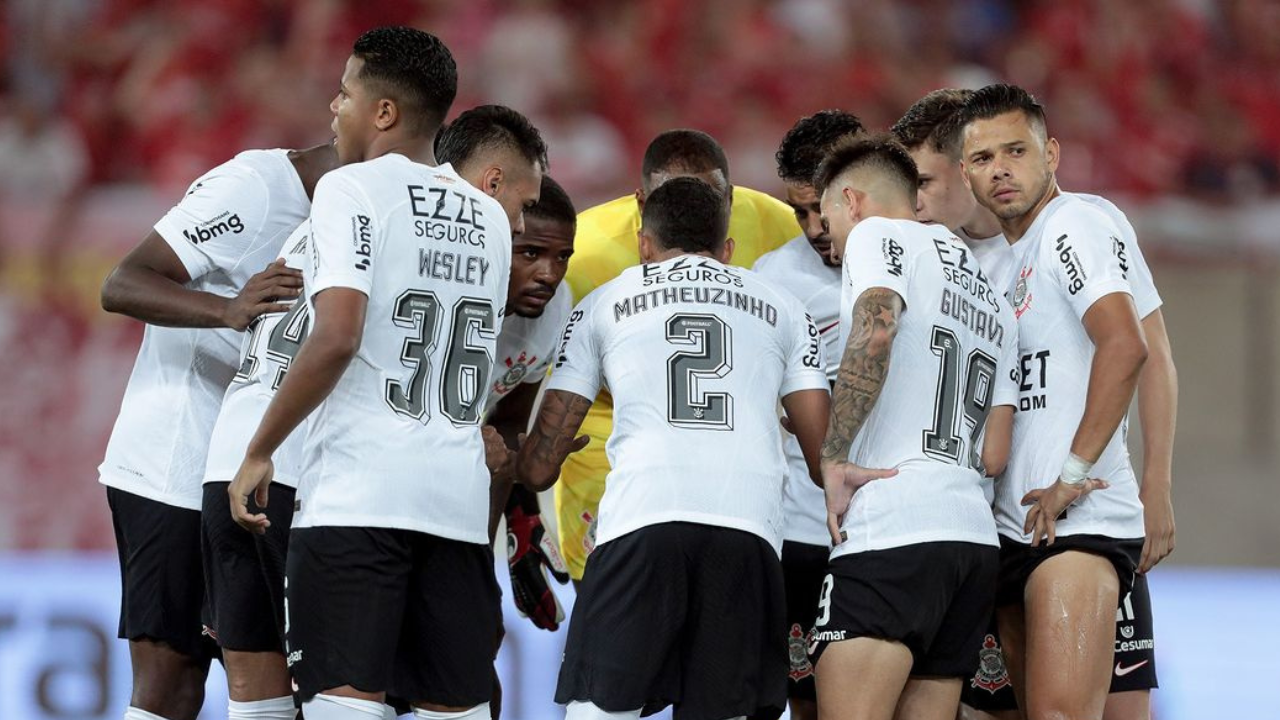 Prediksi Skor Racing Club vs Corinthians, CONMEBOL Copa Sudamericana Musim 2024, 01 November 2024