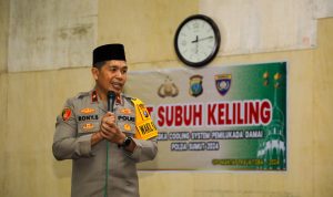 Wakapolda Sumut dalam kegiatan subuh keliling di Kabupaten Karo.(Istimewa).