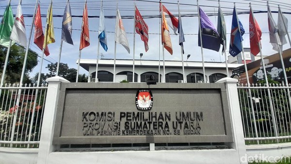 Kantor KPU Sumut, BP/DTK.