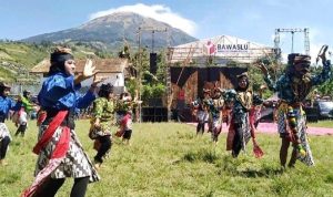 Sebanyak sembilan desa di lereng Gunung Sumbing, Kecamatan Kaliangkrik, Kabupaten Magelang, resmi mendeklarasikan diri sebagai Desa Anti-Politik Uang
