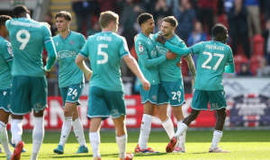 Prediksi Skor Cheltenham Town vs Reading, 9 Oktober 2024, EFL Trophy Musim 2024/2025