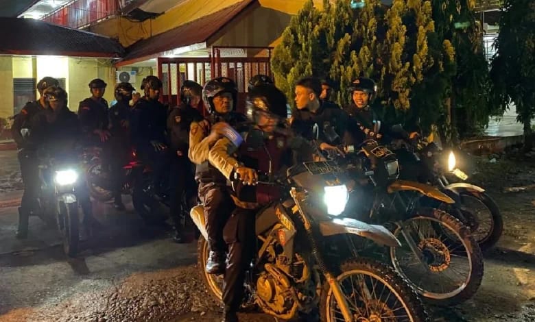 Kepolisian Resor (Polres) Pelabuhan Belawan, Sumatera Utara, memperkuat patroli gabungan pada malam hari