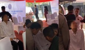 Sebuah video yang memperlihatkan seorang peserta tes Calon Pegawai Negeri Sipil (CPNS) mendadak kaku di kursinya saat ujian berlangsung