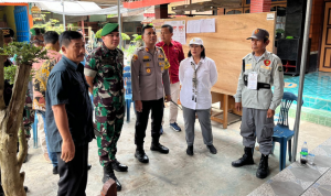 Pilkada Kulon Progo 2024: Kesbangpol Ikuti Pemantauan Pelaksanaan di Beberapa TPS
