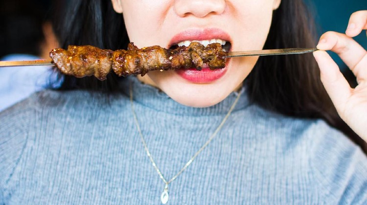 Jangan Sepelekan, Ini Makanan Penyebab Kanker Payudara yang Sering Dikonsumsi (SajianSedap.com)