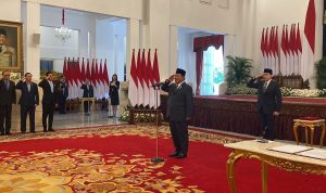 Presiden Prabowo melantik kompolnas di Istana Negara hari ini (5/11/2024), BP/KMPS.
