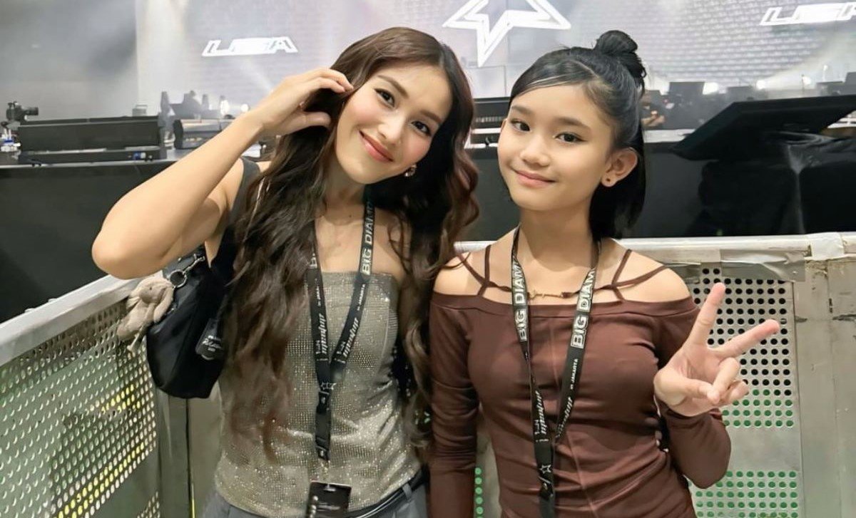 Ayu Ting Ting dan Bilqis Kompak di Fanmeeting Lisa BLACKPINK