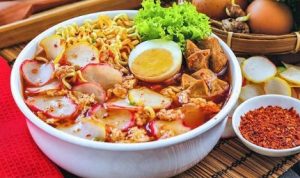 Bahaya Konsumsi Seblak Berlebihan Bagi Kesehatan Reproduksi Wanita (jateng.nu.or.id)