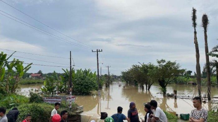 Banjir Menghantam Kota Medan, Rumah Warga Terendam Saat Pilkada Serentak 2024