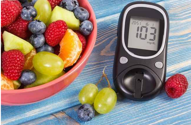 Dokter: Konsumsi Buah Utuh Lebih Aman untuk Penderita Diabetes (Kompas.com)