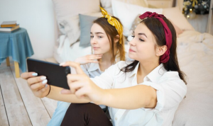 Kesehatan Mental Remaja: Program TikTok dan WHO Tawarkan Solusi untuk Informasi Kredibel (Freepik)