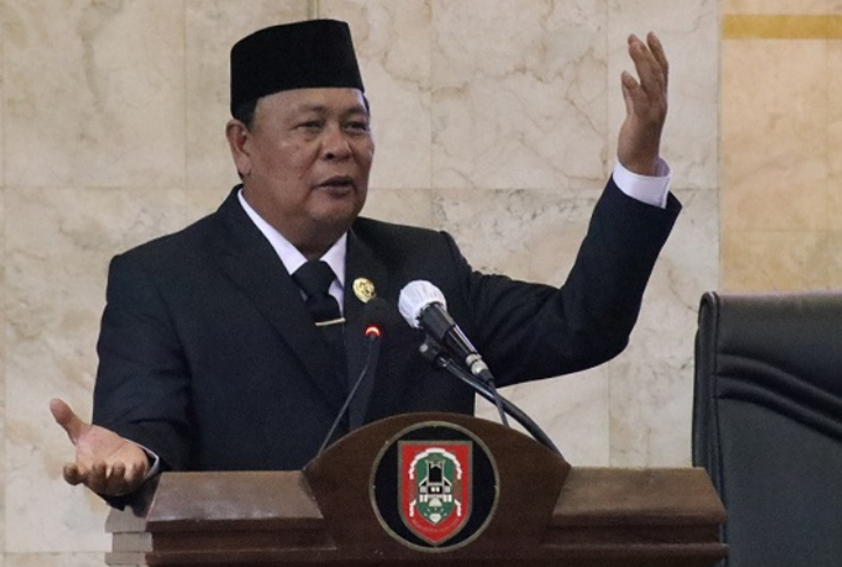 Paman Birin Kembali Tampil di Depan ASN Kalimantan Selatan Sehari Menjelang Pembacaan Putusan Praperadilan: Klarifikasi atau Isyarat (Detikcom)