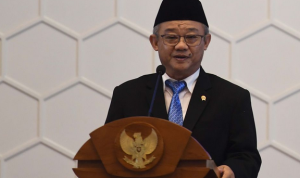 Pro-Kontra Ujian Nasional, Mendikdasmen Abdul Mu'ti Pilih Evaluasi Sebelum Kebijakan (detik.com)