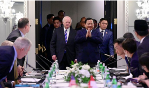 Pertemuan Prabowo dengan Bos Freeport: Mendorong Investasi dan Energi Bersih di Indonesia (CNBCIndonesia.com)