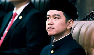 Gibran Rakabuming Pimpin Rapat Bahas Pemulihan Dampak Erupsi Gunung Lewotobi (Detik.com)