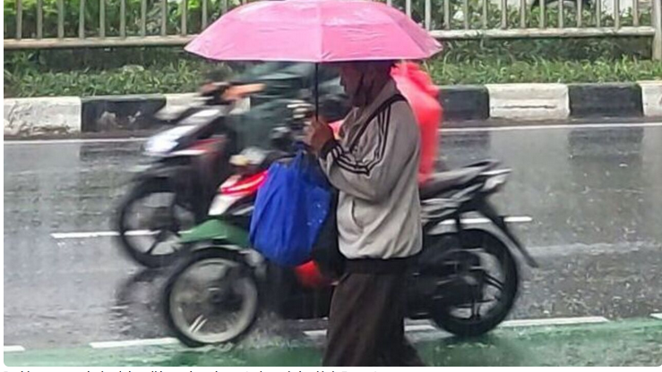 Cuaca Buruk Hari Ini Potensi Hujan Petir di Bandung dan Kota Besar Lainnya (REPUBLIKA.CO.ID)