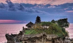 Fodor’s Masukkan Bali dalam Daftar Destinasi Buruk 2025, Ini Reaksi PHRI ( Lambeturah.co.id)