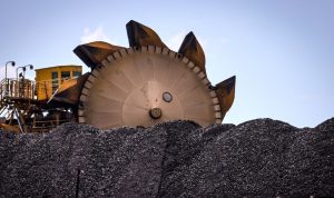 Harga Batu Bara Melemah, Permintaan Energi China Lesu