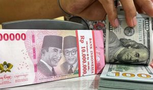 Nilai Tukar Rupiah Turun 17 Poin Terhadap Dolar AS