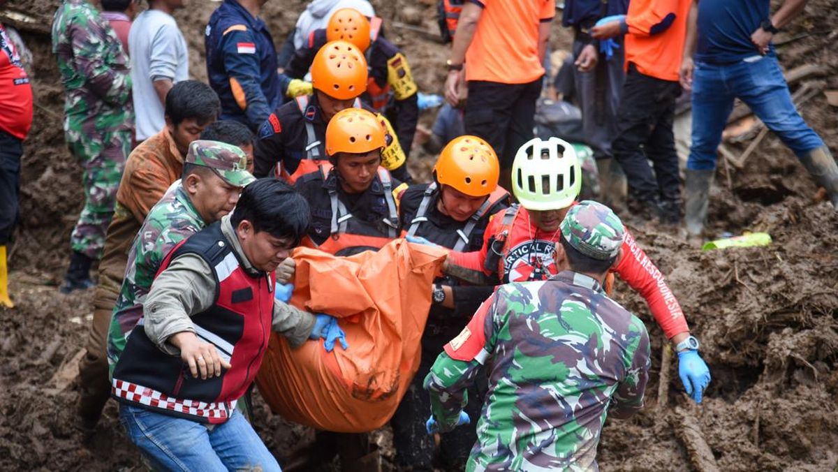 Pencarian Korban Tanah Longsor di Karo Berakhir, 10 Korban Ditemukan Tewas