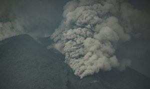 Peningkatan Aktivitas Gunung Lewotobi Laki-Laki, PVMBG Tingkatkan Status Menjadi Level IV (AWAS)