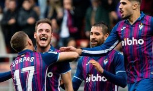 Prediksi Skor Deportivo La Coruna vs Eibar, Segunda Division Spanyol Musim 2024-2025, 12 November 2024