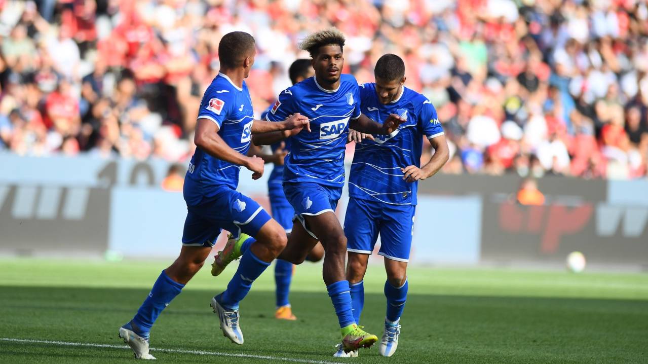 Prediksi Skor Hoffenheim vs Lyon, UEFA Europa League Musim 2024-2025, 08 November 2024