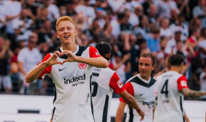Prediksi Skor Midtjylland vs Eintracht Frankfurt, Liga Europa Musim 2024, 29 November 2024