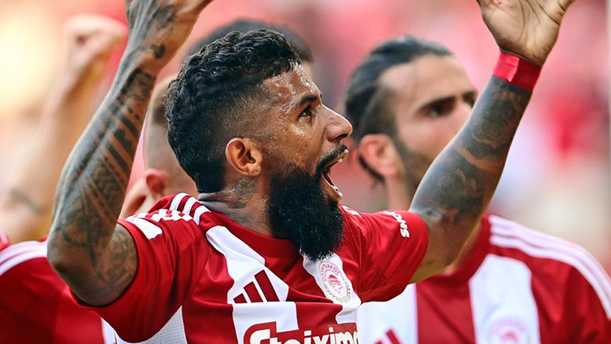 Prediksi Skor Olympiacos vs AEK Athens, Liga Super Musim 2024, 25 November 2024