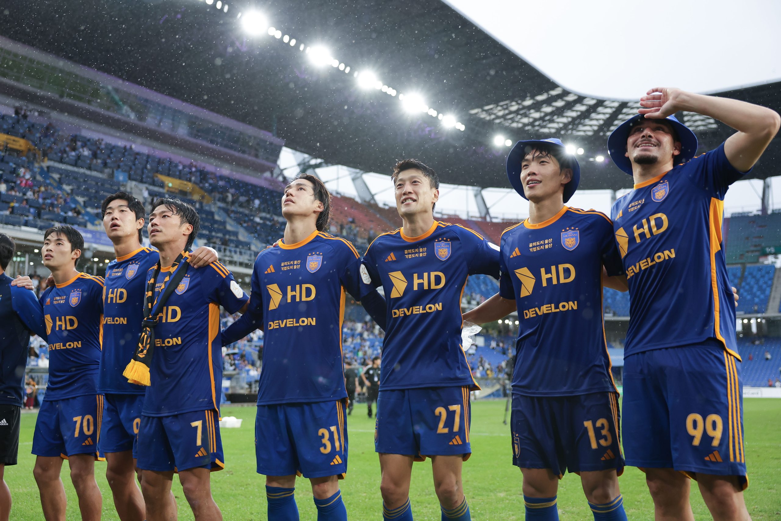 Prediksi Skor Ulsan Hyundai vs Shanghai Port, Liga Champions AFC Musim 2024, 26 November 2024