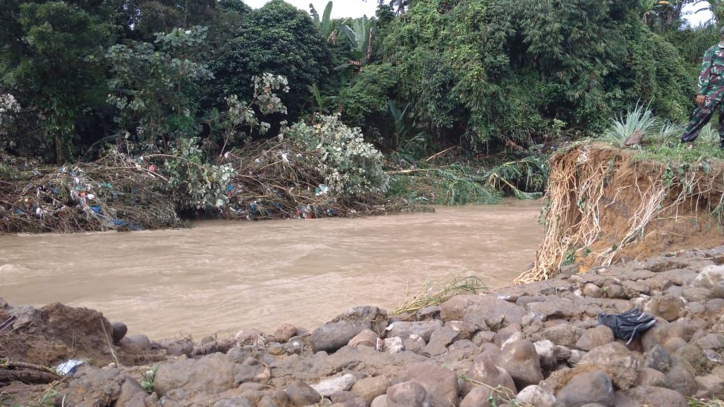 Tanggul Jebol, 120 Rumah di Tanjung Selamat Medan Terendam Banjir