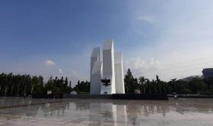 Wakil Presiden Gibran Rakabuming Raka Memimpin Upacara Hari Pahlawan di TMP Kalibata