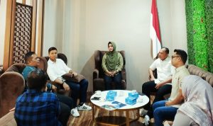 Legislator PKB DPRD Medan Lailatul Badri saat terima kunjungan DPRK Aceh Besar. BP/erwan
