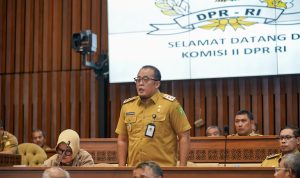 Plt Wali Kota Hadiri Raker & RDP Persiapan Pilkada Serentak 2024