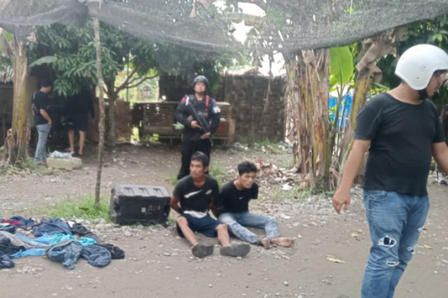 Terduga Pelaku yang diamankan petugas kepolisian.(Istimewa).