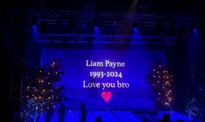 Zayn Malik Beri Penghormatan Menyentuh untuk Liam Payne di Konser Stairway to the Sky
