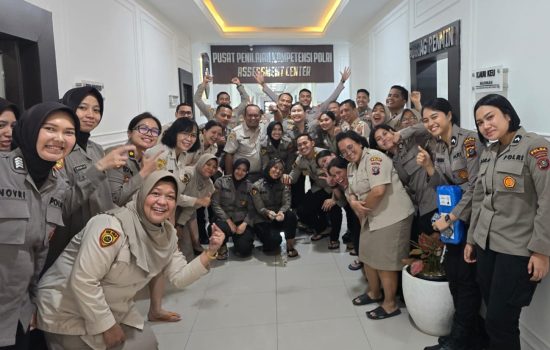 Selamat Ulang Tahun kepada Ipda Novera S,psi dan Bripda Anisya