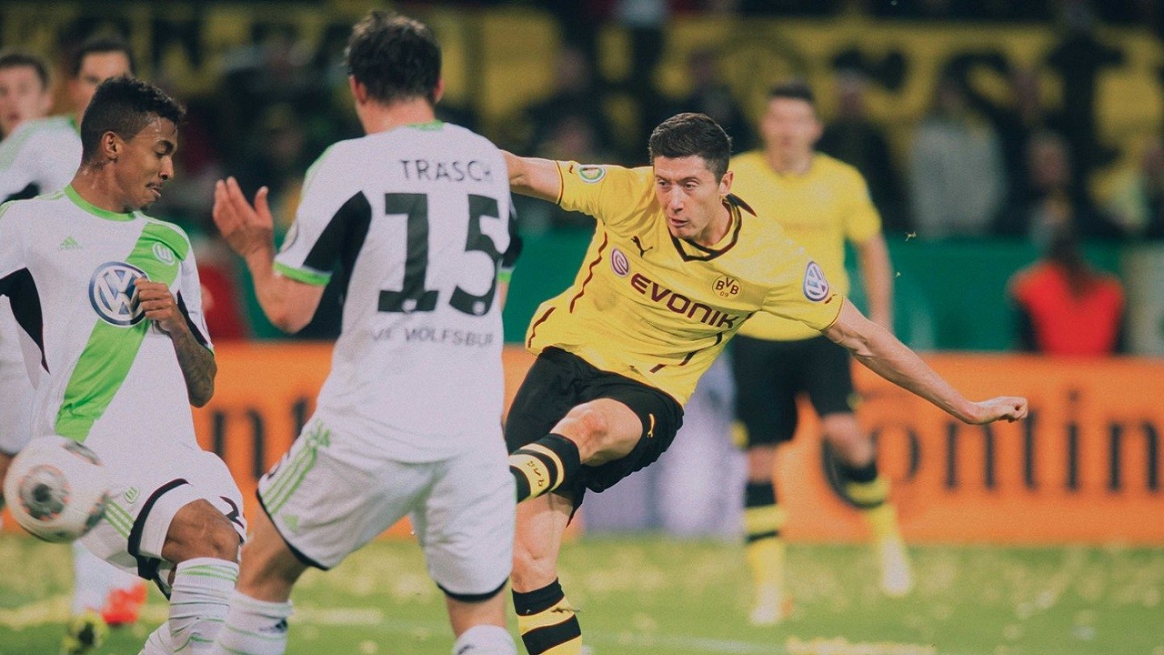 Prediksi Skor Borussia Dortmund vs RB Leipzig, Bundesliga Jerman Musim 2024/2025, 03 November 2024