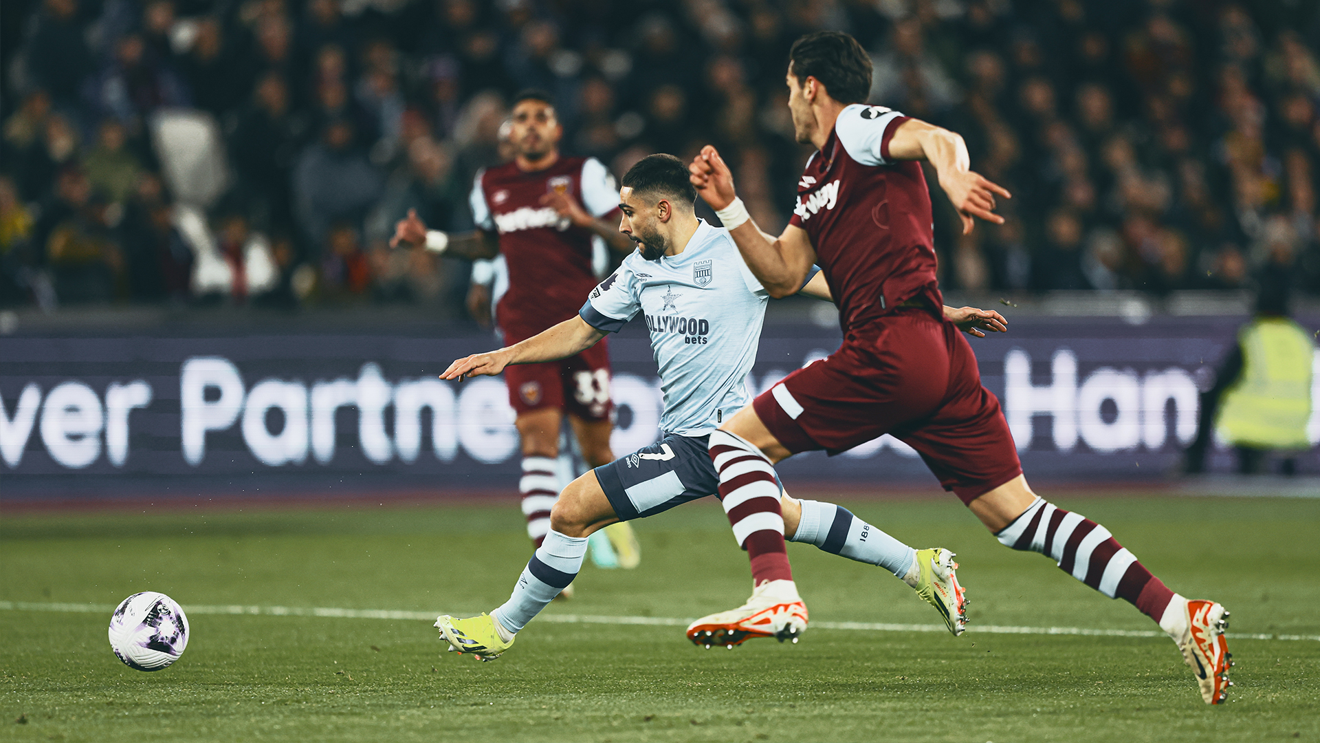 Prediksi Skor West Ham United vs Everton, English Premier League 2024/2025, 09 November 2024