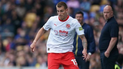 Prediksi Skor Bolton Wanderers vs Fleetwood Town, EFL Trophy 2024/2025, 13 November 2024