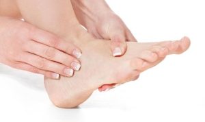 Kenali 5 Masalah Kaki Akibat Diabetes, Terutama di Malam Hari (TRIBUNHEALTH.COM)