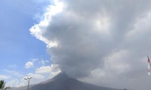 TNI AD Kerahkan 169 Personel Tangani Erupsi Gunung Lewotobi Laki-Laki