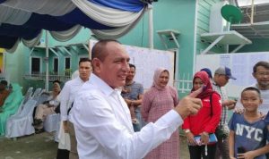 Edy Rahmayadi Nyoblos di TPS Dekat Rumahnya