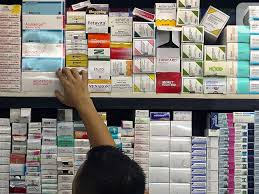Mengatasi Tingginya Harga Obat di Indonesia: Tiga Langkah dari Kemenkes
