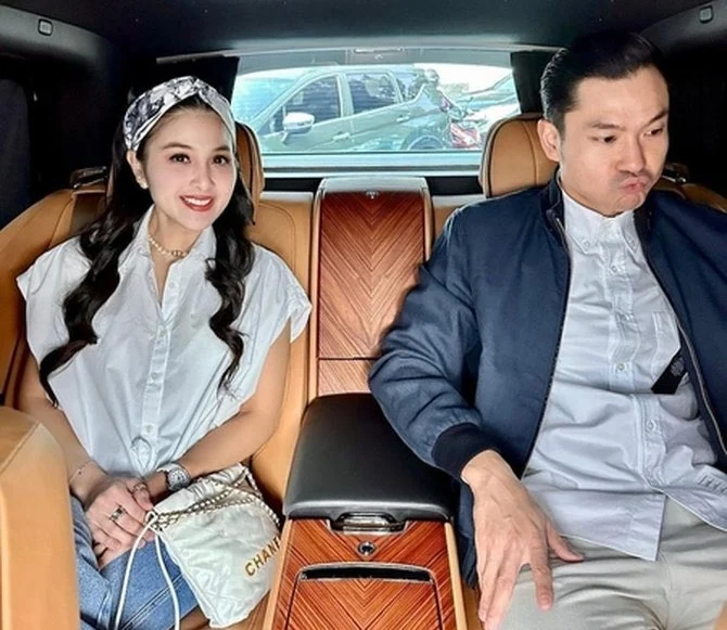Misteri di Balik Penghapusan Foto: Apakah Sandra Dewi dan Harvey Moeis Cerai?