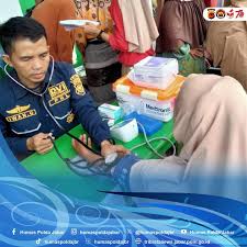 Pemeriksaan Kesehatan Korban Bencana Alam: Upaya Pemulihan di Sukabumi