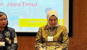 Transformasi Digital di Madiun: PSPK Teliti Penggunaan Chromebook untuk Pendidikan