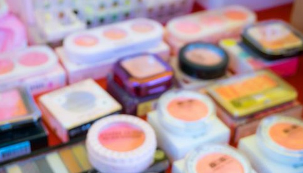 Kosmetik Berbahaya Ditemukan BPOM: Dampak Mengkhawatirkan bagi Kesehatan